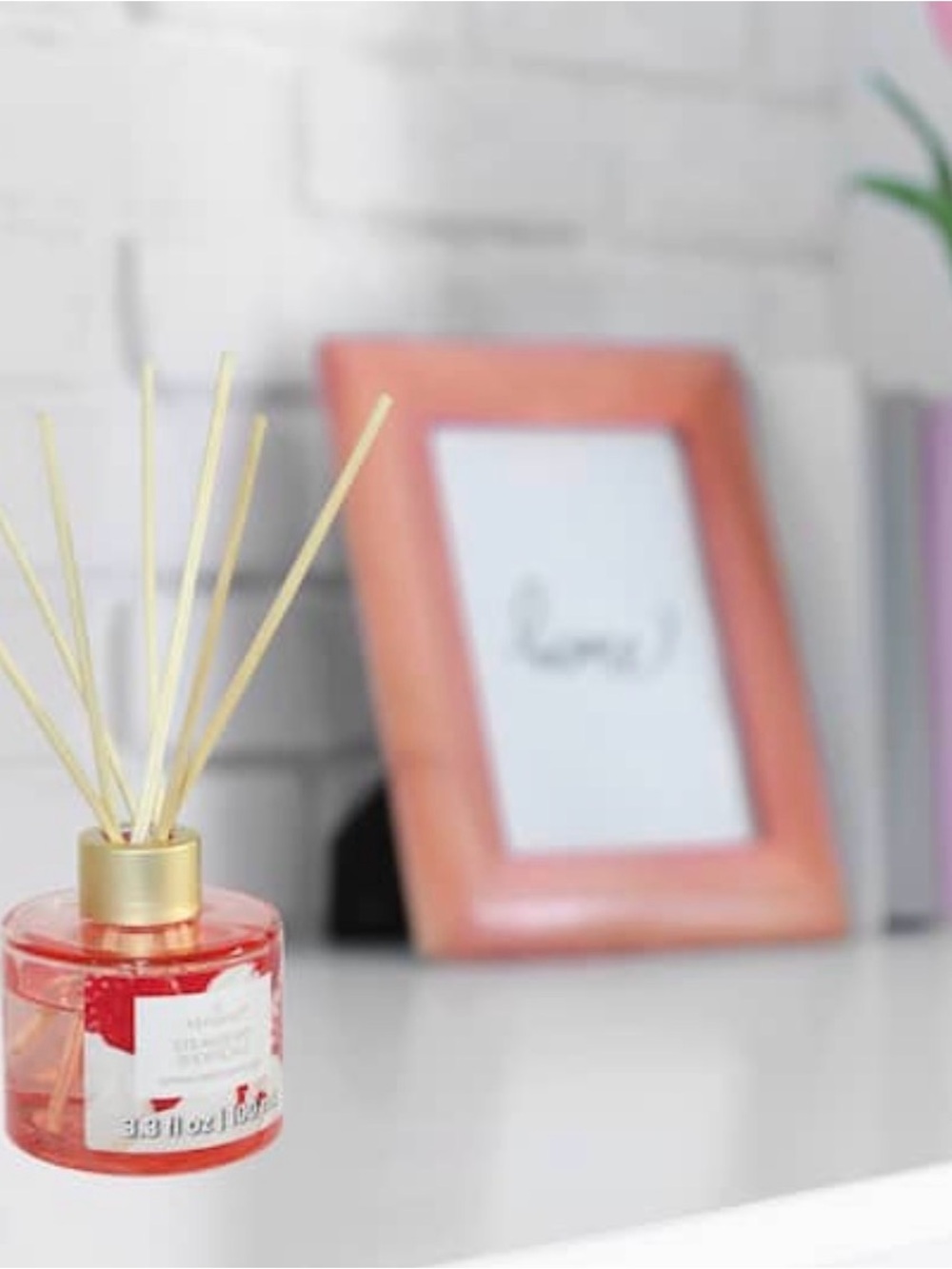 Ashland Strawberry Shortcake Reed Diffuser - Red - Picture 2 of 5